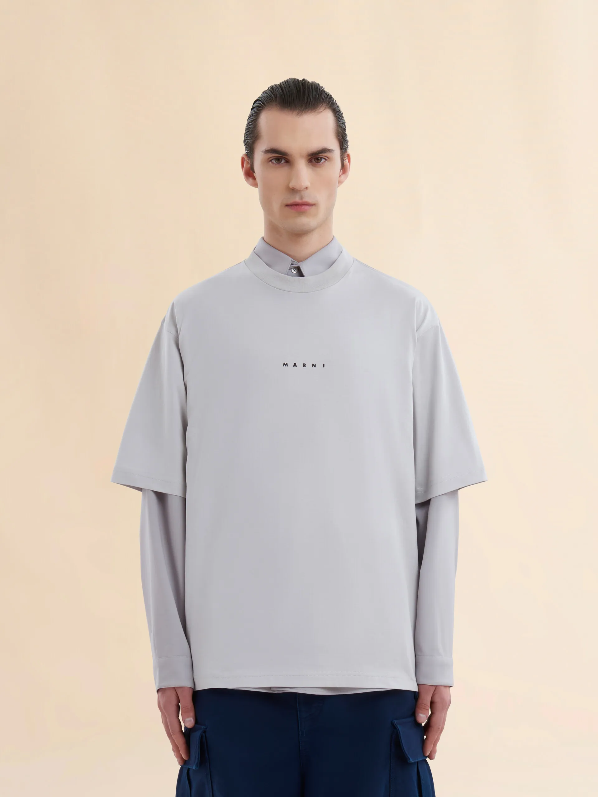 Camiseta gris de algodón orgánico con minilogotipo Marni