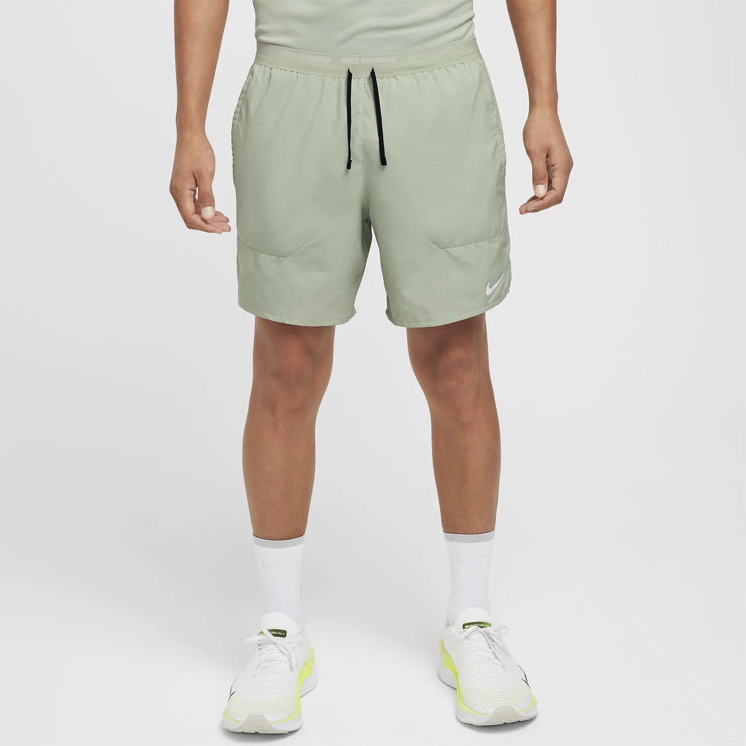 Nike Dri-FIT Stride 7in Shorts