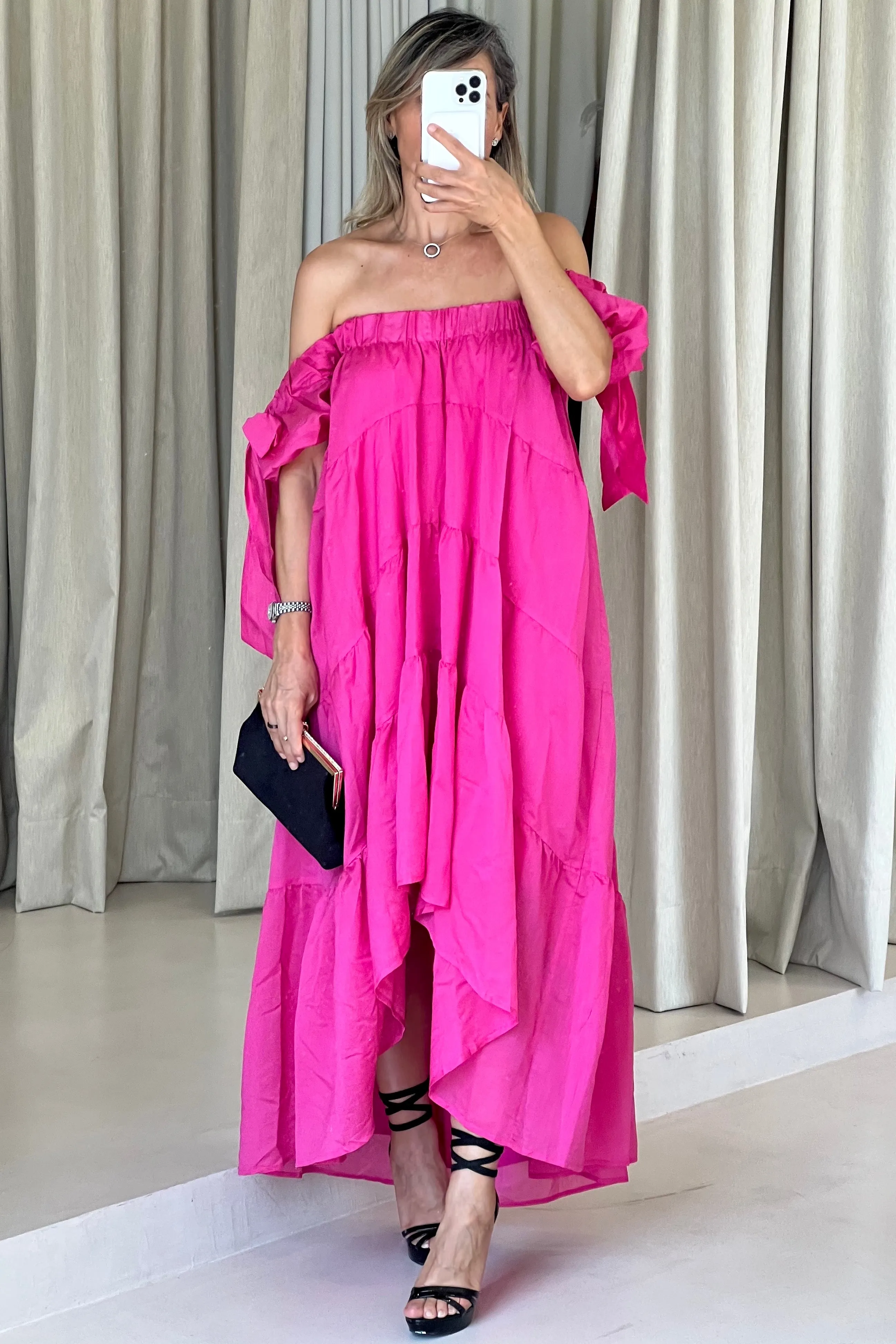 VESTIDO HOMBROS DESCUBIERTOS